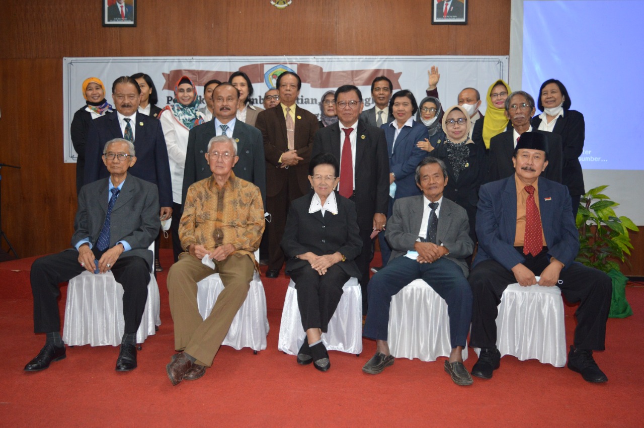 Pengurus Yayasan Pendidikan Wajib Membuat Laporan Tahunan
