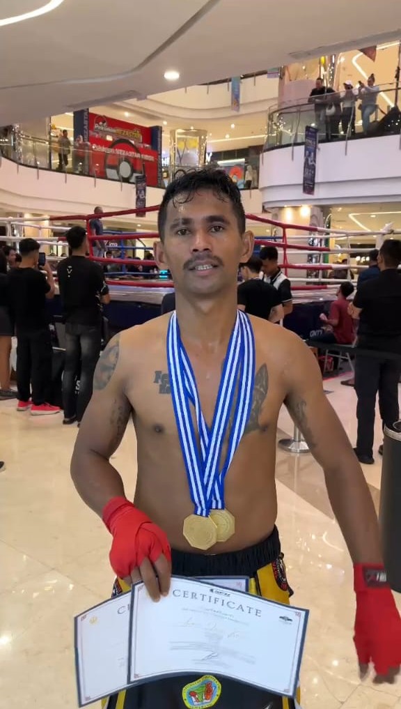 Hendrikus, Fighter dari Untag Raih 2 Emas di Semarang Fight Night